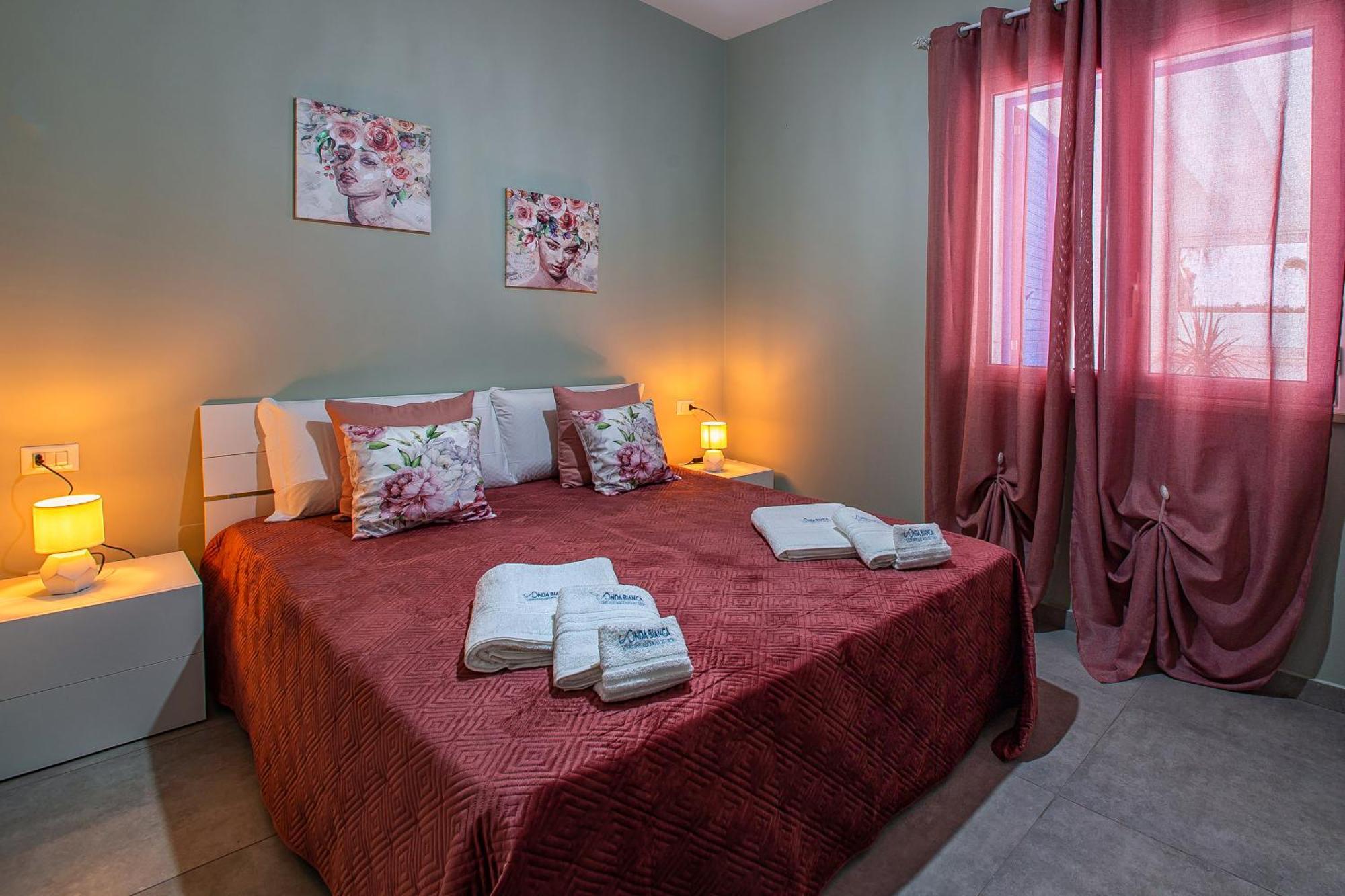 Onda Bianca Luxury Apartments レアルモンテ エクステリア 写真